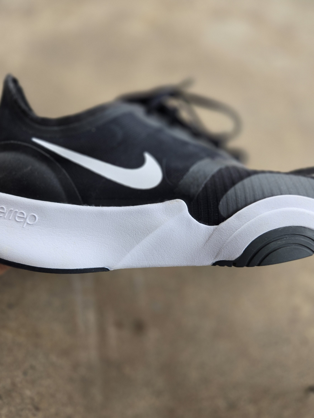 Nike Men’s SUPERREP Black and White Running Shoe
